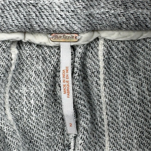 Free People Wild Coast Woven Crop Pants. High Waisted. Size 2. (No Belt) - Picture 8 of 12
